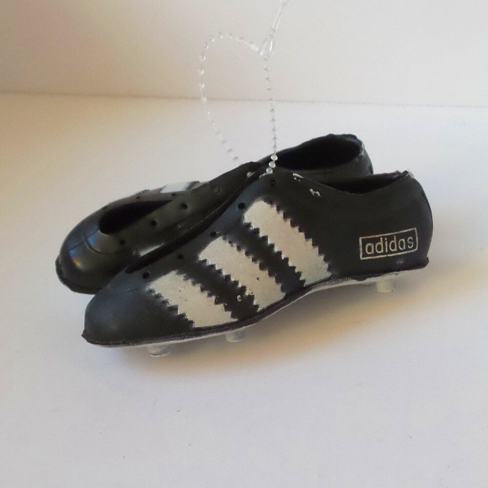 Vintage mini adidas cleats